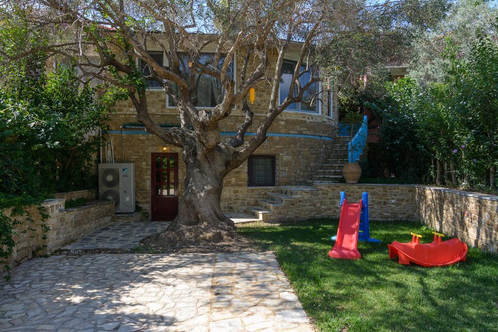 Maria Elena Villas Néosz Marmarász Szoba fotó