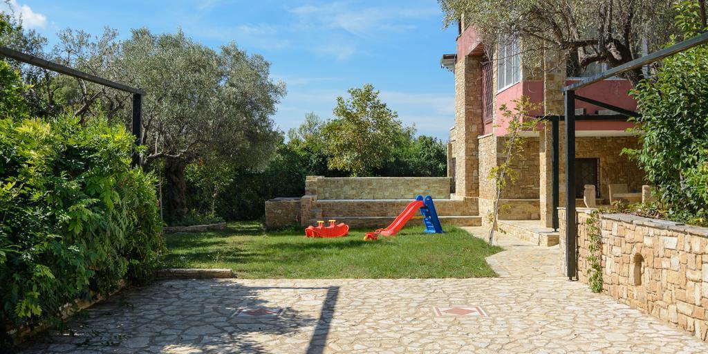Maria Elena Villas Néosz Marmarász Szoba fotó